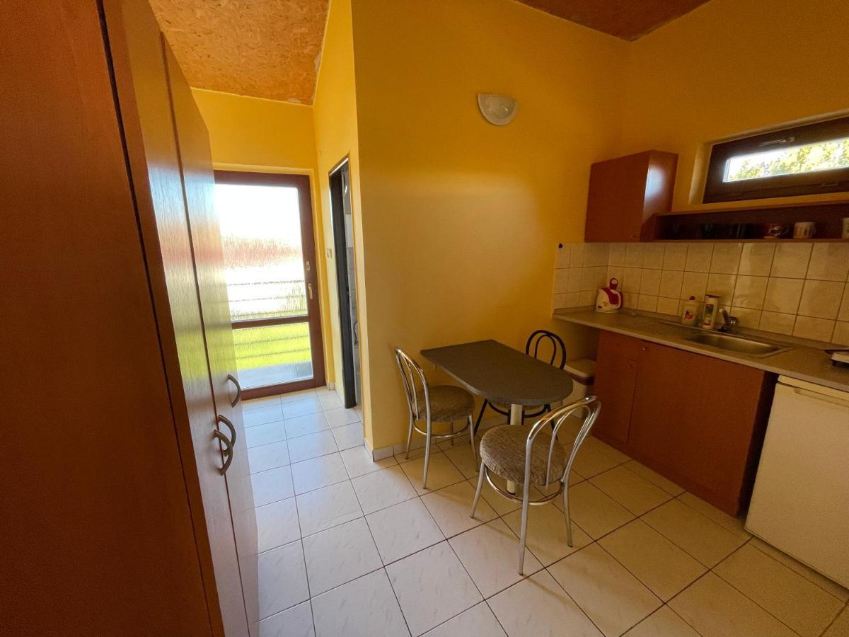 Apartmány Forró Rybárska Veľký Meder Exterior foto