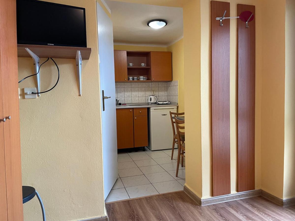 Apartmány Forró Rybárska Veľký Meder Exterior foto